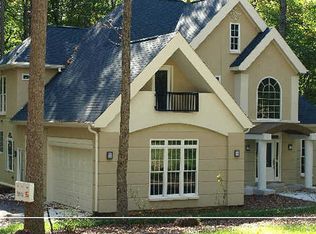 8801 Canopy Ct, Wake Forest, NC 27587