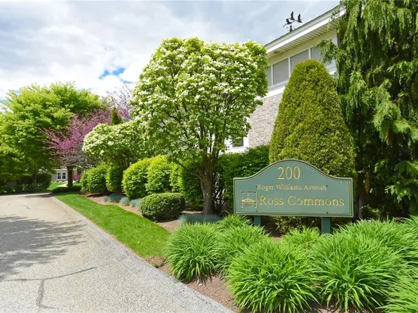 200 Roger Williams Ave Unit 106, Rumford, RI 02916
