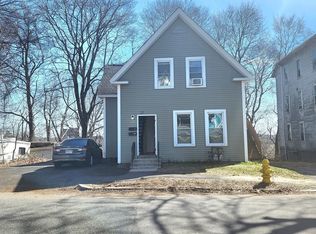 37 Richard St, Worcester, MA 01610