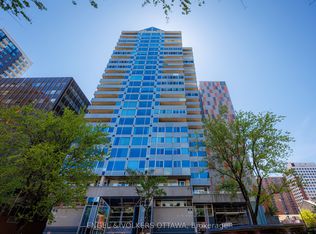 160 George St #2404, Ottawa, ON K1N 9M2