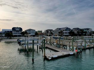 709 Waynick Blvd, Wrightsville Beach, NC 28480