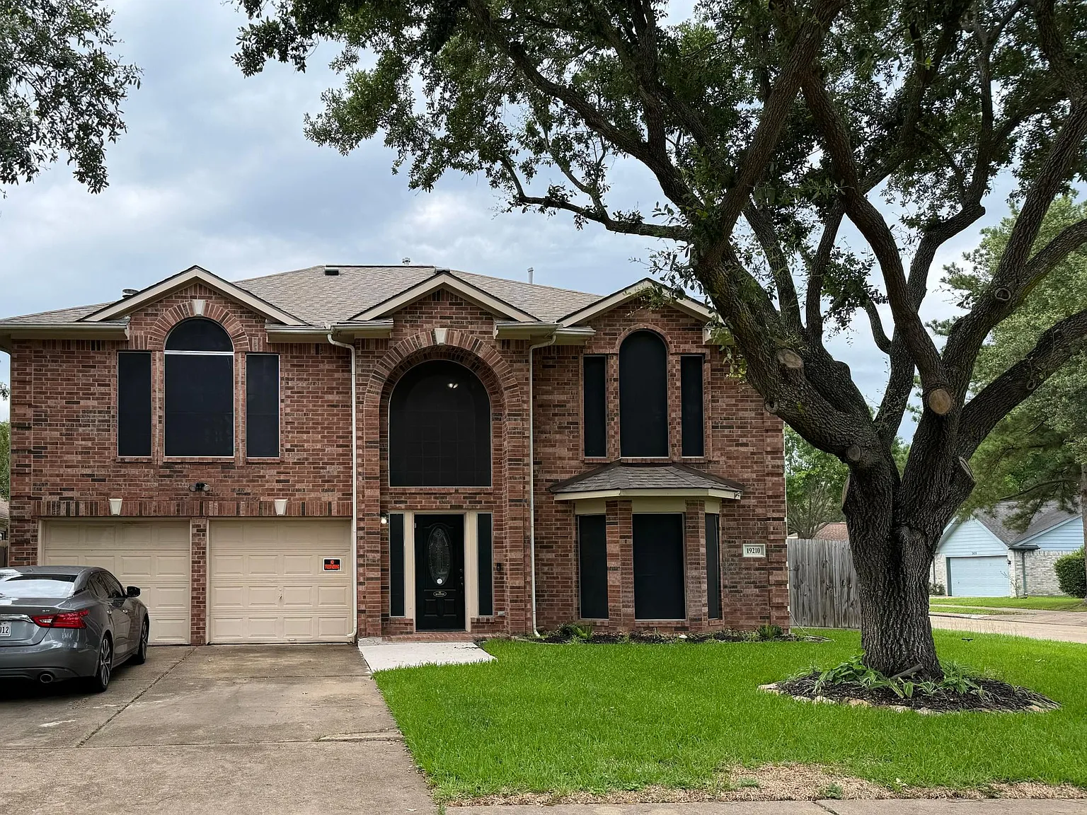 19210 Misty Cove Dr — Photo 1