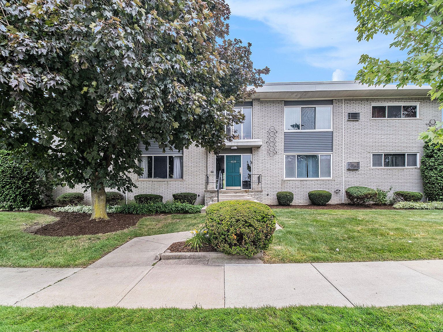 4910 Briarwood Ave #a3, Royal Oak, MI 48073