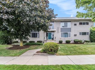 4910 Briarwood Ave #A3, Royal Oak, MI 48073