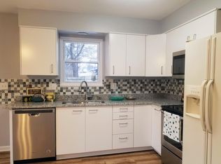7607 Monrovia St, Lenexa, KS 66216