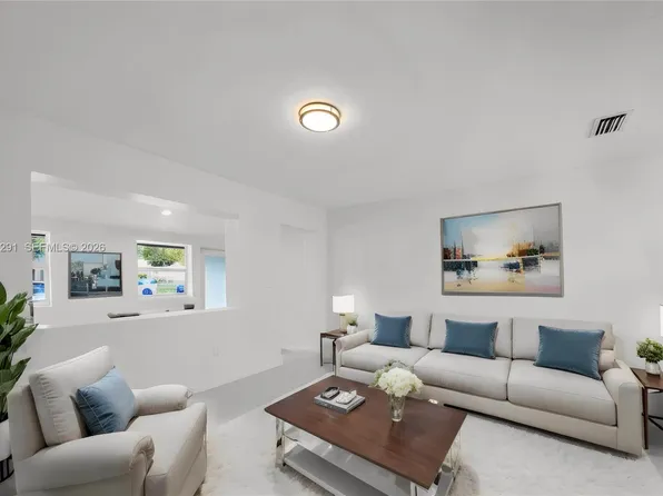 27 Suffolk Ave #1, Hialeah, FL 33010