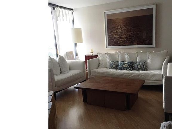 5th image of 3610 Yacht Club Dr APT 414