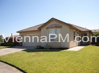 15 Basin Ct, Elk Grove, CA 95758