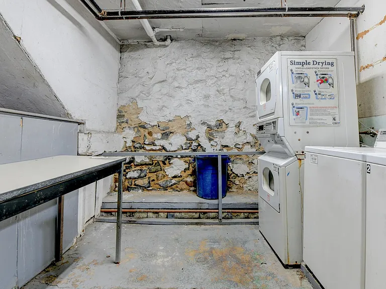 901 Grand Ave #2B — Photo 18
