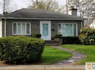 110 Woodbridge Ave, Metuchen, NJ 08840