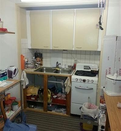 4th image of 1922 W Hood Ave APT 1C