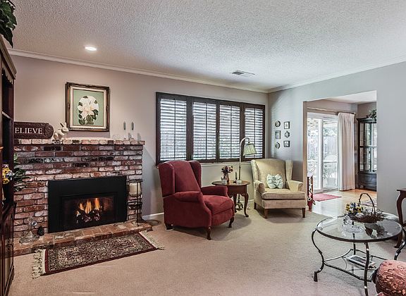 5th image of 401 Buena Vista Way