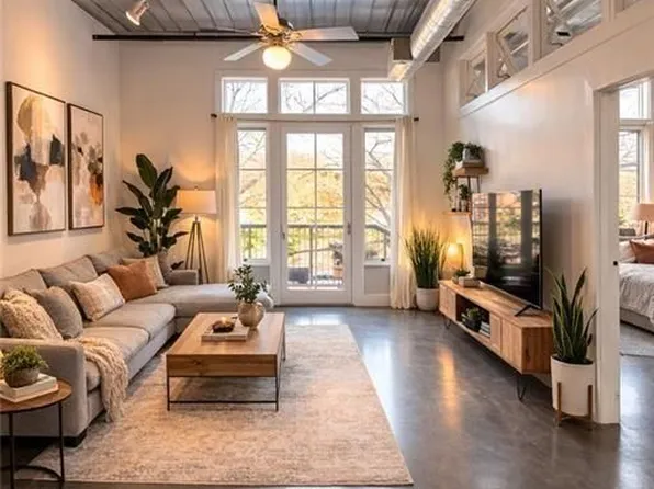 572 Edgewood Ave #210, Atlanta, GA 30312