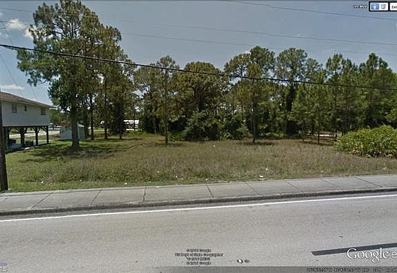 3rd image of 4115 Lee Blvd