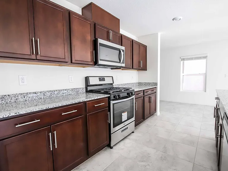 7087 Baza Ave — Photo 6