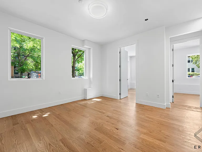 3301 Newkirk Ave #1R — Photo 4