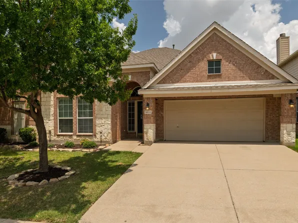 9833 Crawford Farms Dr, Fort Worth, TX 76244