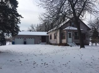 401 2nd St NW, Elk River, MN 55330