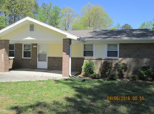 801 Shannon Dr, Chapel Hill, NC 27516