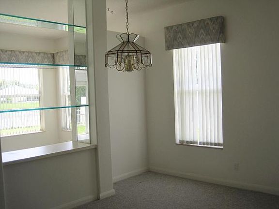 5th image of 7541 SE Bay Cedar Cir