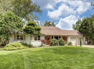 1368 Zollinger Rd, Columbus, OH 43221