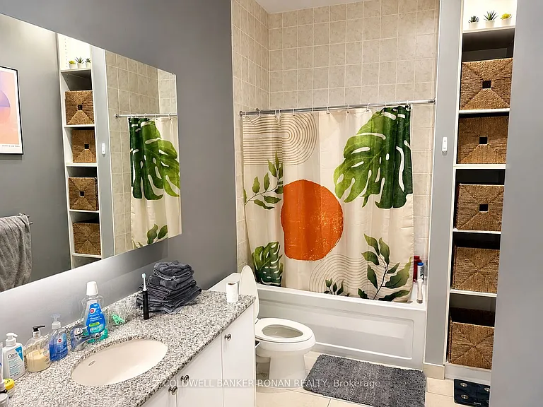 43 Hanna Ave #116 — Photo 6