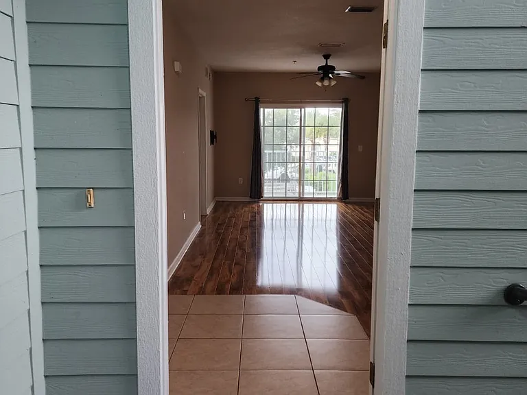8218 Green Parrot Rd #207 — Photo 10