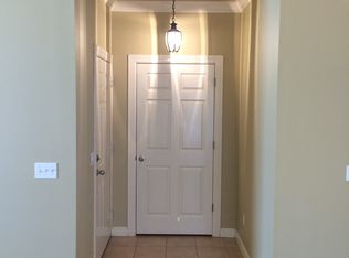 2708 N Westminster Dr, Fayetteville, AR 72704