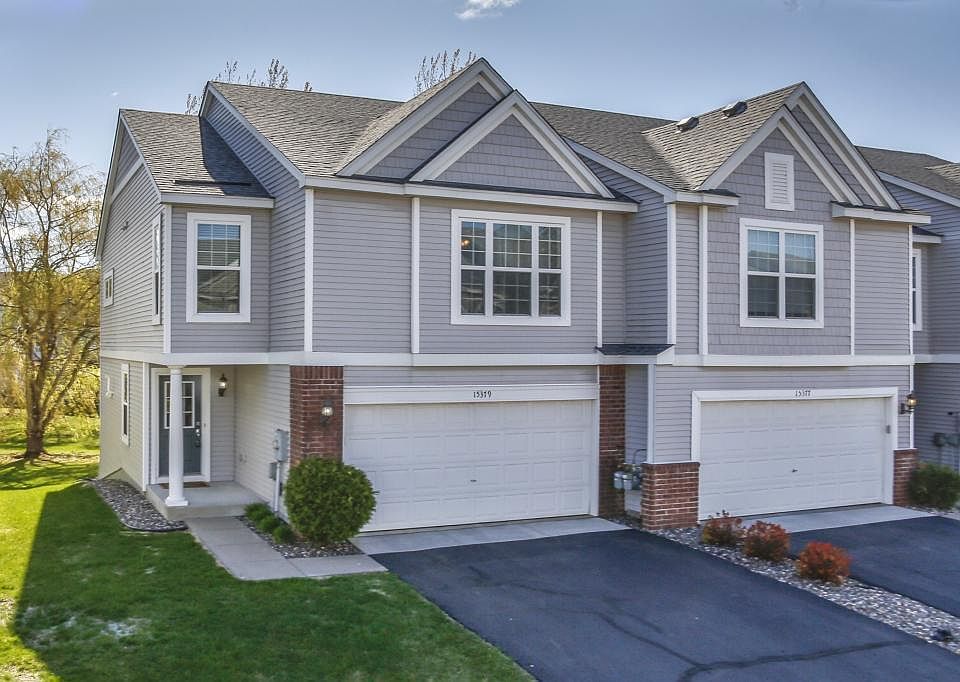 1st image of 15379 Foster Dr N