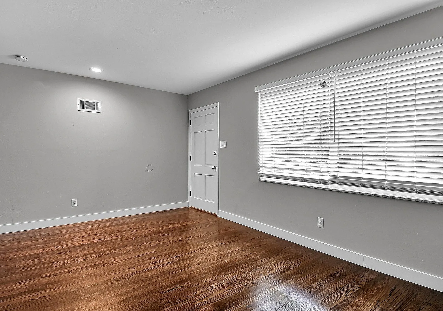 Renovated One Bedroom!! — Photo 3