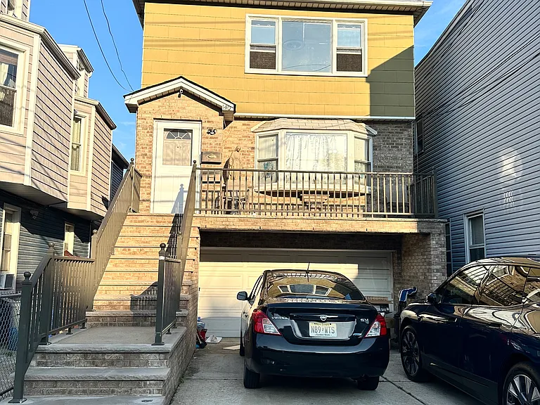 140 Prospect Ave #2 — Photo 12