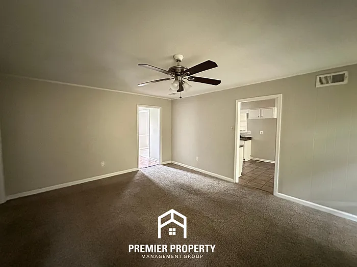 2462 Kimbark Woods Cv — Photo 8
