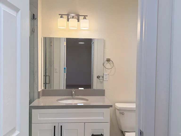 Main bathroom