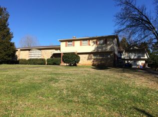 1401 Christmas Ct, Raleigh, NC 27604