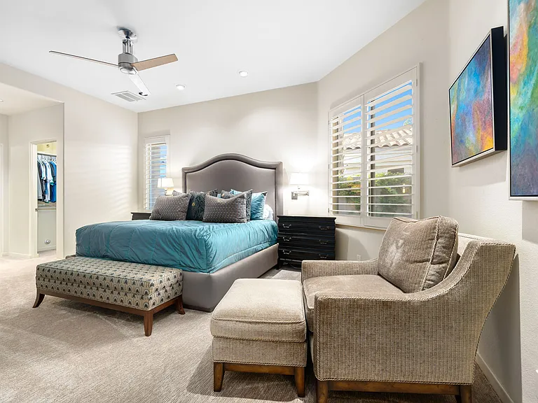 293 Desert Holly Dr — Photo 18