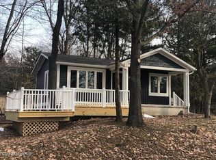 7842 W Royal Rd, Stanwood, MI 49346