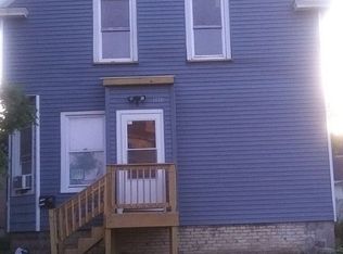 1130 Douglas Ave, Racine, WI 53402