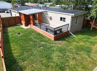56 W Spring Dale Cir SE, Airdrie, AB T4A 1P2