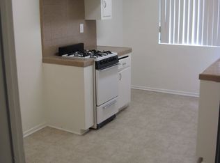 6711 Haskell Ave APT 02, Van Nuys, CA 91406