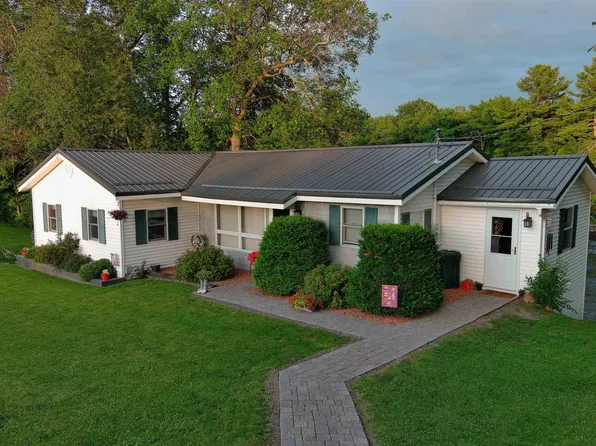 966 N Racquette River Rd, Massena, NY 13662