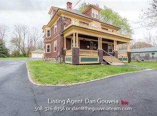 1129 Gardners Neck Rd, Swansea, MA 02777