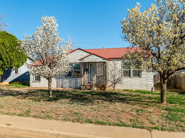 13 Houston Rd, Tulia, TX 79088
