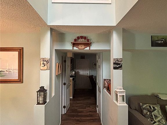 4th image of 3980 Driftwood Way