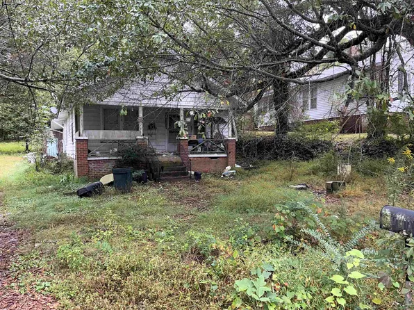 1737 9th Ave S, Haleyville, AL 35565