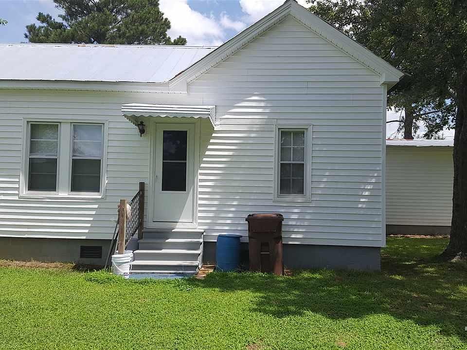2nd image of 115 Hardison Ln
