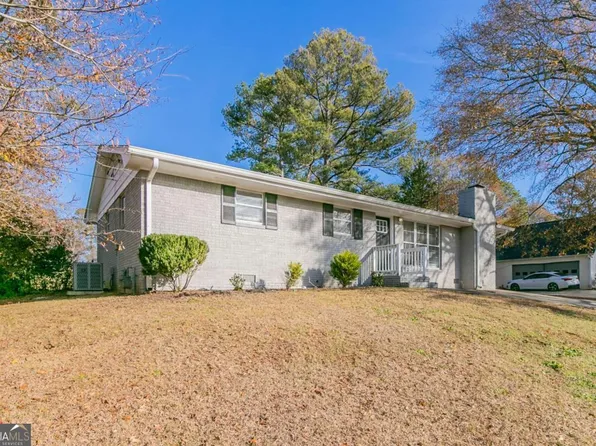 1347 Peggy Ln NW, Conyers, GA 30012