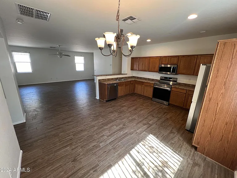17038 W Young St — Photo 11