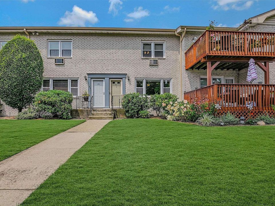 1st image of 91 Finch Lane #91
