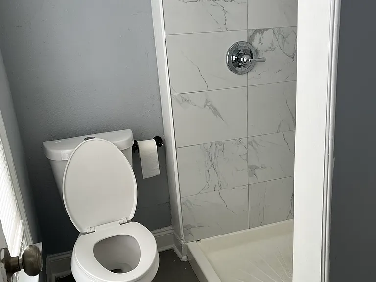 513 Milgate St #3 — Photo 10