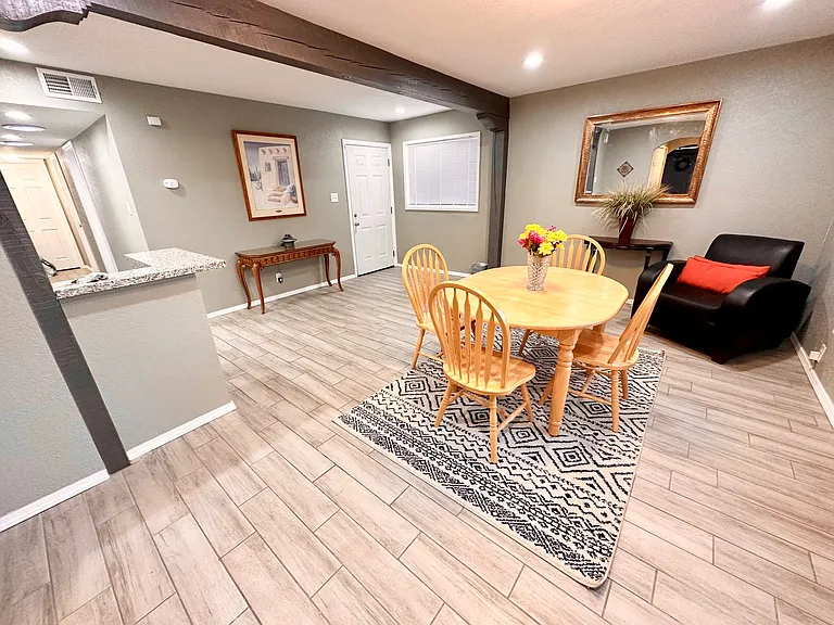 5309 Arvilla Ave NE — Photo 2